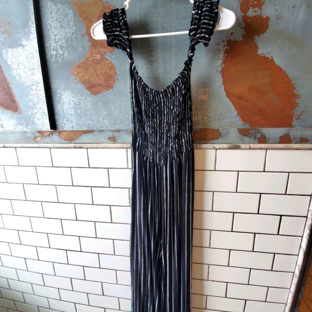Jumpsuit/ One piece - Picture 2 of 2